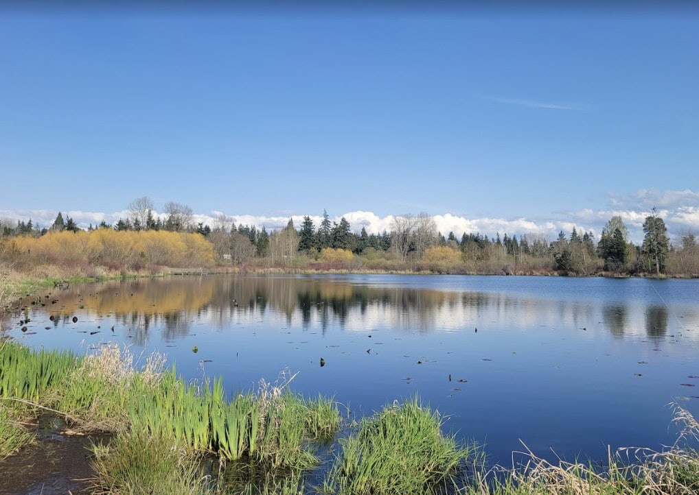 Larsen Lake